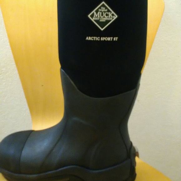Insulated steel toe water resistant work boots - Picture 2 of 4